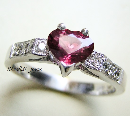 Anillo con rubí rojo deals